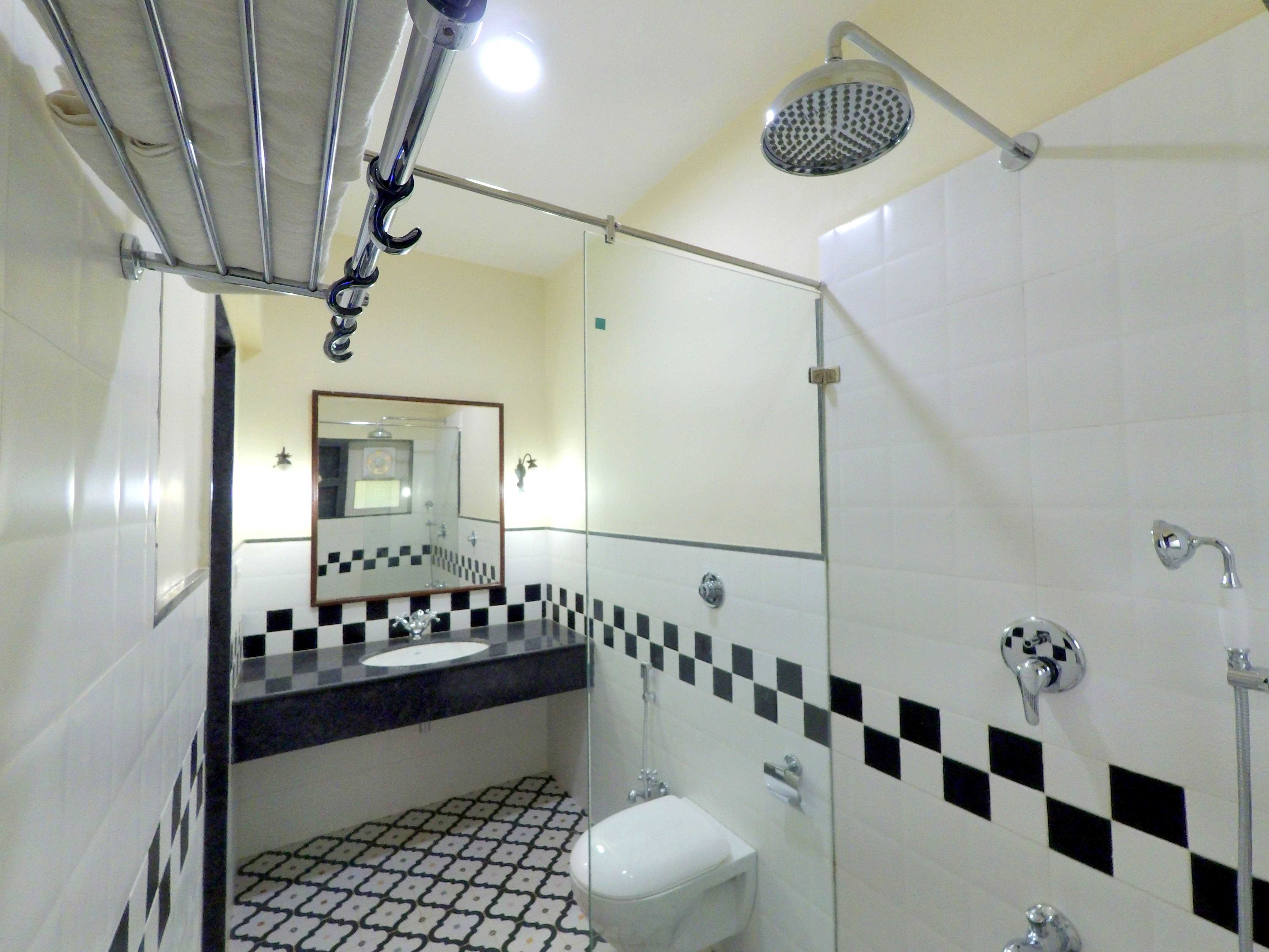 Room Image 4